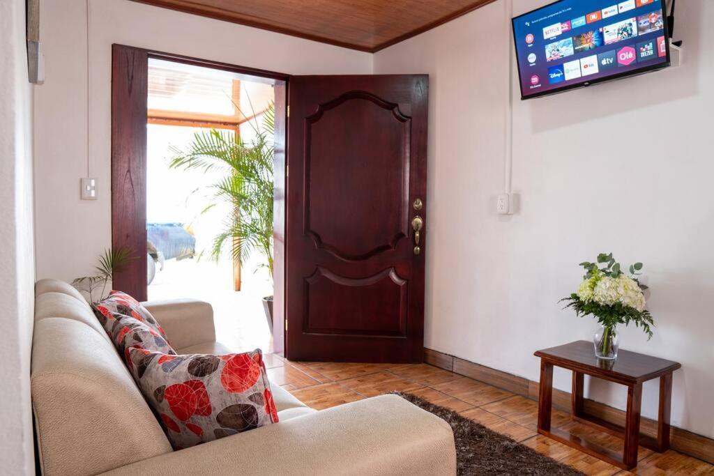 Tony'S House Villa La Fortuna Luaran gambar